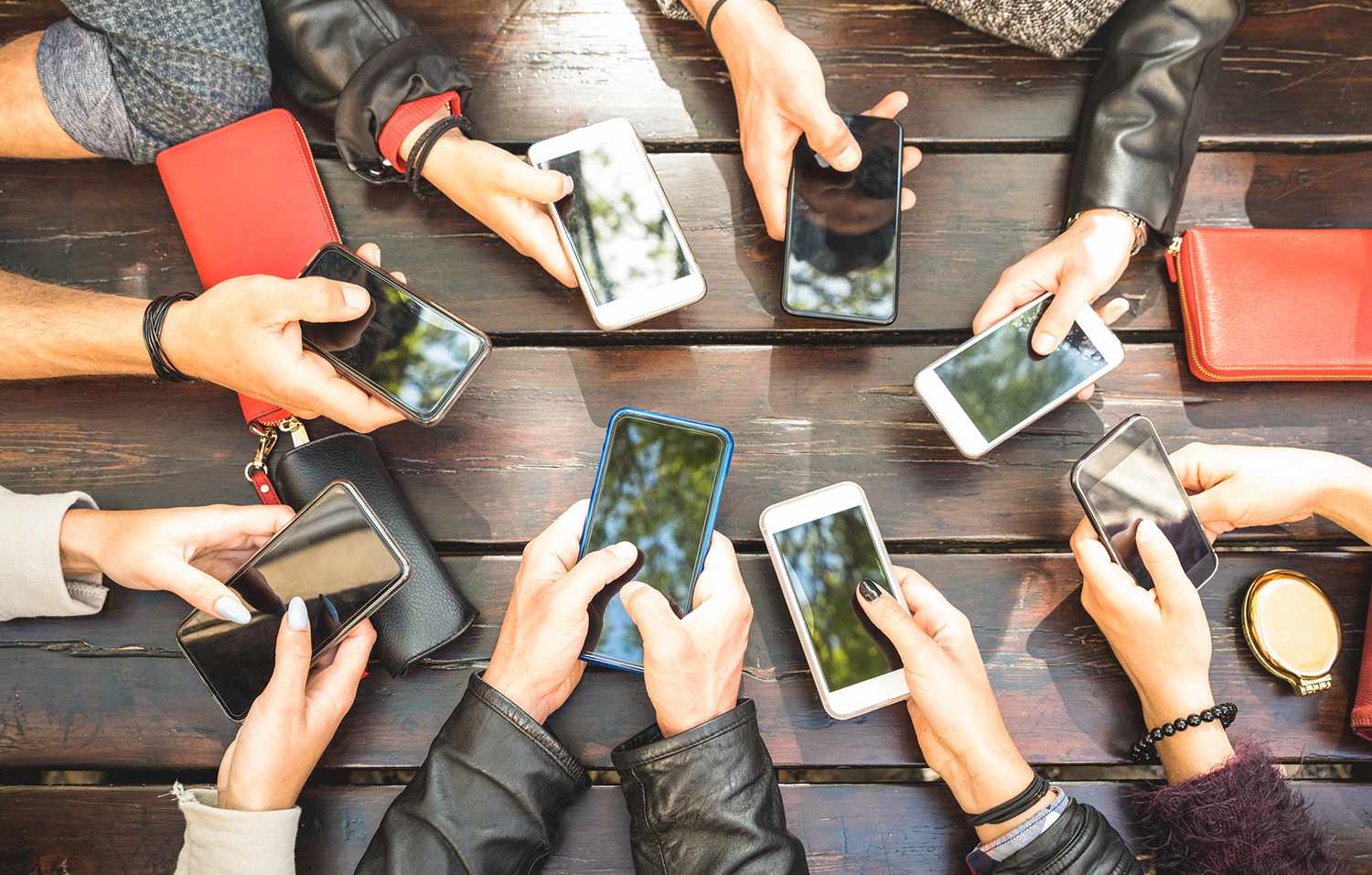Second Hand Mobile Shop in Nihal Vihar - Affordable Smartphones